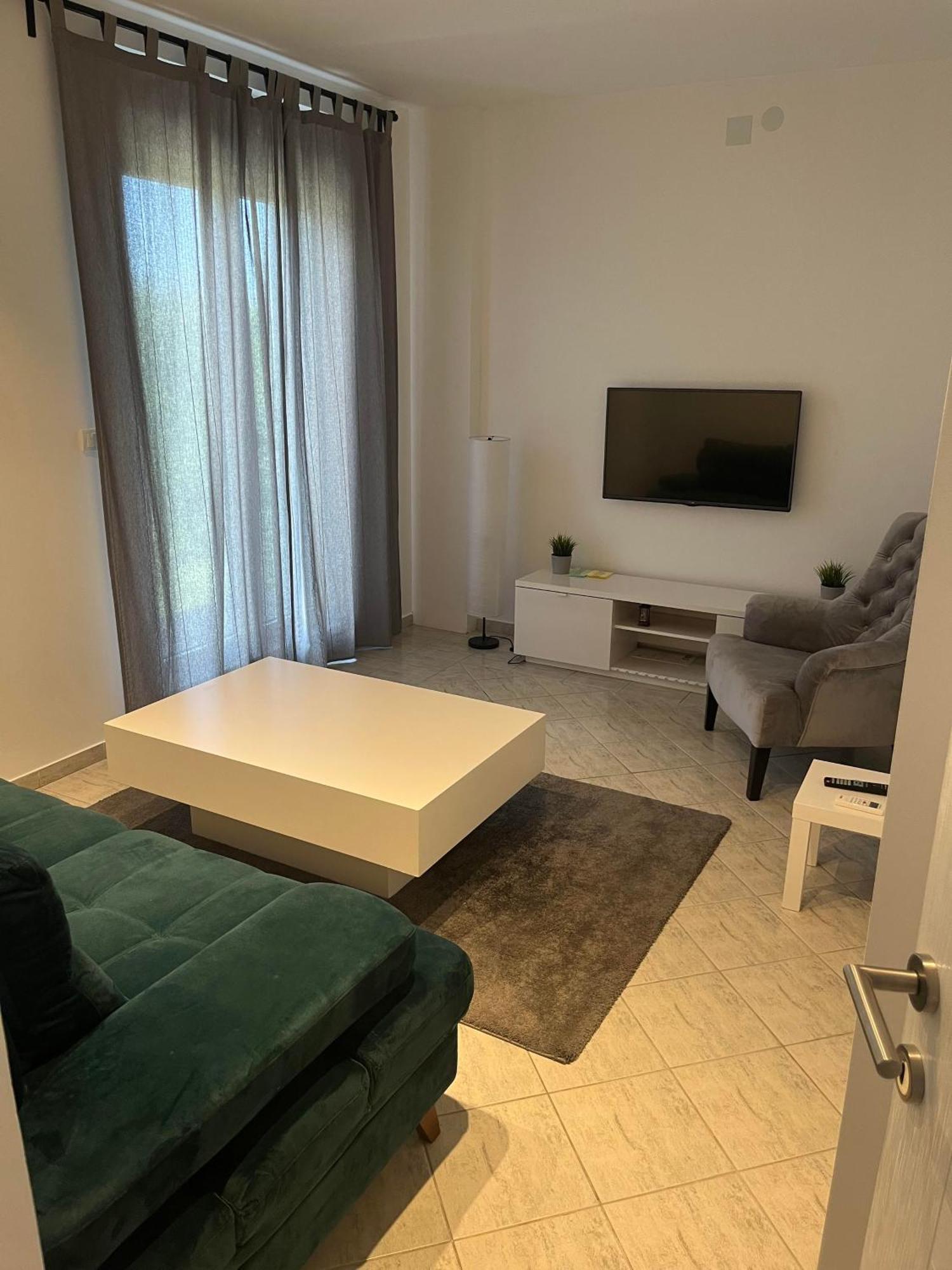 Magic M Apartment Mali Mokri Lug エクステリア 写真